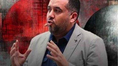 المشهد اليمني - محمد العرب: اليمن بحاجة إلى دبلوماسي رفيع يشرح حقيقة ما يجري في البلاد ويؤكد: ليس لهذا إلا هذه الشخصية