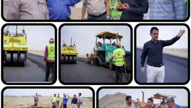 مدير الأشغال العامة والطرق بأبين يتفقد أعمال صيانة طريق العلم - دوفس