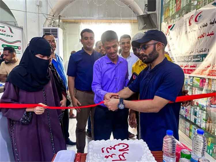 مدير صيرة يدشن المخيم الطبي المجاني لأمراض الضغط والسكر في مركز البرج الطبي
