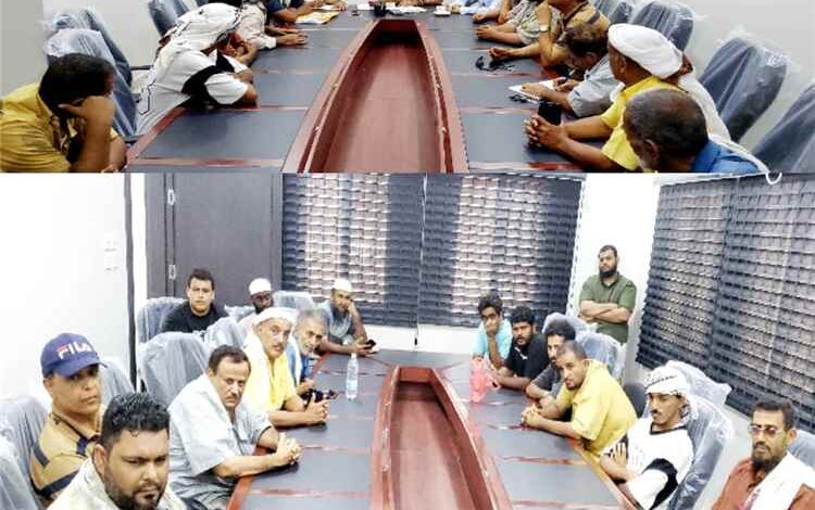 مدير عام التواهي يجتمع بوكلاء الغاز ويؤكد ضرورة ضمان وصول الحصة للمواطنين بعدالة ويحذر من أي محاولة للعبث بحصصهم