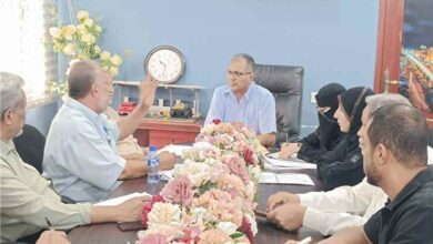 مدير عام المعلا يترأس لقاءً تنفيذيًا لمتابعة أولويات العمل وتعزيز التنسيق الخدمي