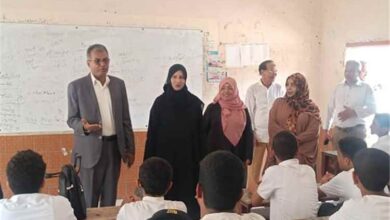 مدير عام المعلا يدشّن العام الدراسي الجديد بزيارة عددٍ من مدارس المديرية