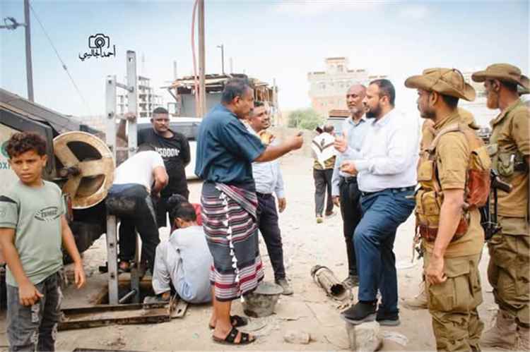 مدير عام المنصورة يتفقد مضخة كابوتا ويوجه برفع جاهزيتها وتنفيذ أعمال التصفية لمنع طفح المجاري..