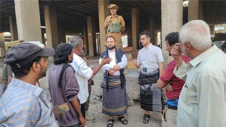 مدير عام المنصورة يتلمس أوضاع المتشردين ويؤكد أهمية معالجة الظاهرة والحد من آثارها