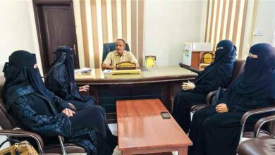 `مدير عام بروم ميفع يناقش مع مدير عام إدارة تنمية المراة بساحل حضرموت العديد من القضايا`