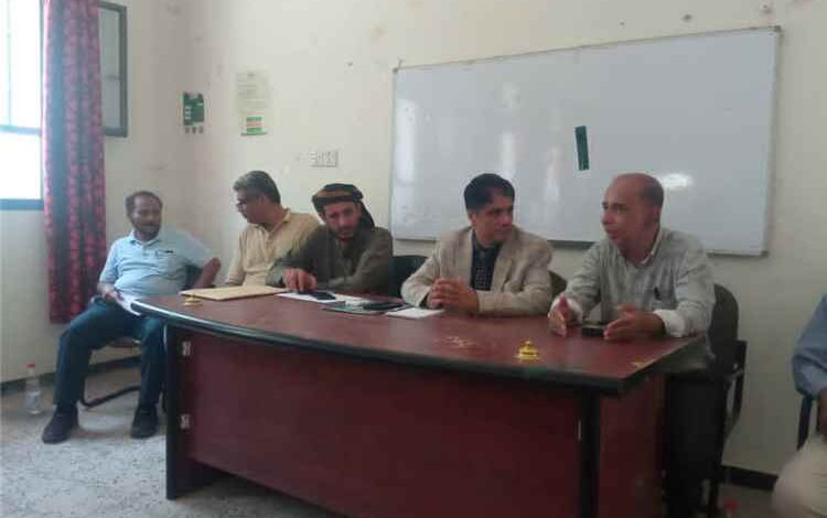 مدير عام تربية أبين يدشن النزول الميداني لمكاتب التربية بأبين من زنجبار تنفيذاً لمخرجات اللقاء التربوي