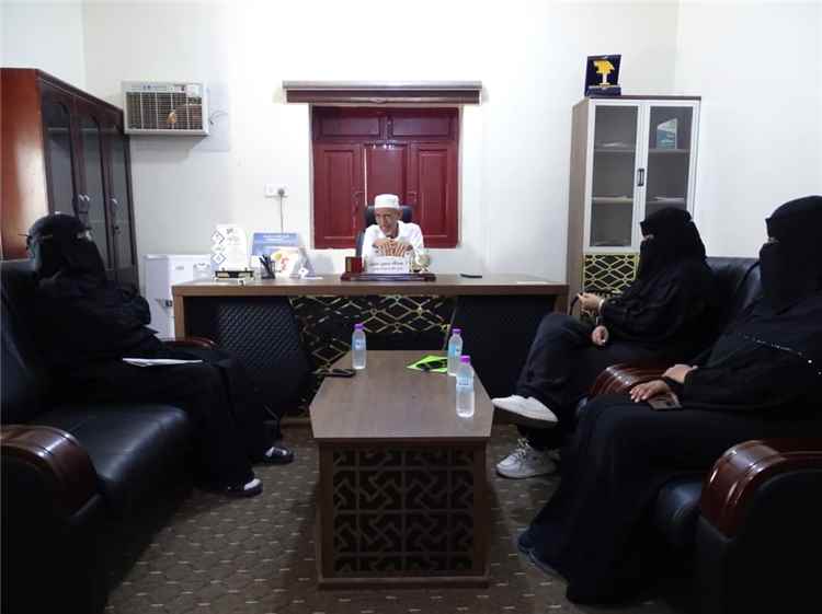 مدير عام تنمية المرأة بديوان حضرموت تنفذ نزولاً ميدانياً إلى مديرية دوعن للاطلاع على احتياجات النساء والفتيات