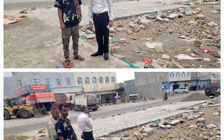 مدير عام حالمين يتفقد سير العمل في المرحلة الثالثة لرصف سوق عاصمة المديرية