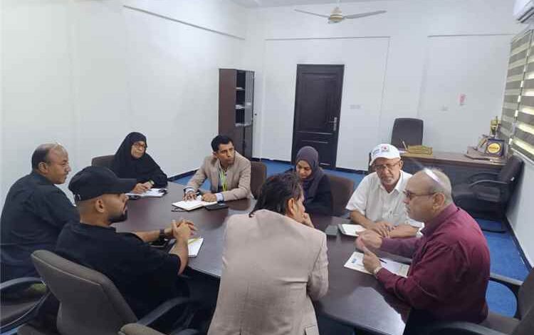 مدير عام مديرية تبن يناقش مع الإغاثة الدولية والوحدة التنفيذية آليات حصر الأسر الأشد احتياجا