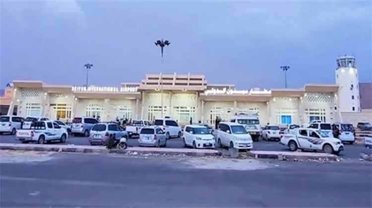المشهد اليمني - مدير مطار سيئون يُفجّر مفاجأة صادمة حول "تعليق الملاحة" والحقيقة تُصدم الجميع