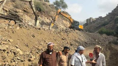 مدير مكتب الزراعة بسرار يافع: طريق باتيس رصُد معربان لبعوس مشروع تاريخي سيغير وجه المنطقة