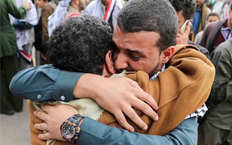 مركز حقوقي يدعو لتحرك دولي لإجبار الحوثيين على تنفيذ اتفاق الأسرى