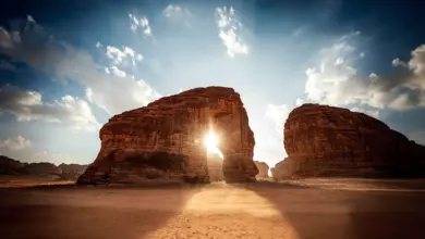 مسارات العُلا البرية.. رحلات سياحية تجمع الطبيعة والتاريخ والصحراء