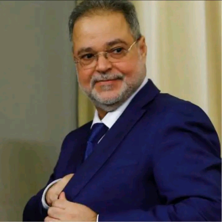 مستشار رئاسي يكشف: مسؤولون وسياسيون يفشون أسرار الدولة لدبلوماسيين أجانب طمعًا في الحصول على المناصب
