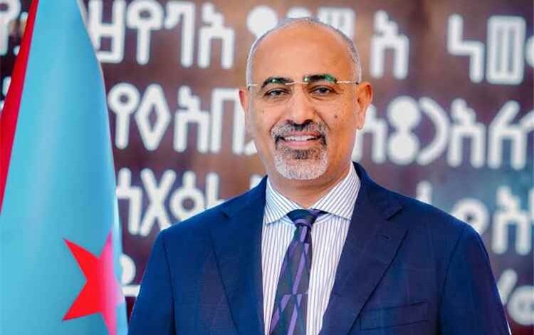 المشهد اليمني - معسكرات جديدة وطائرات مسيّرة.. ما الذي يُحضّره الزبيدي في شرق شبوة؟