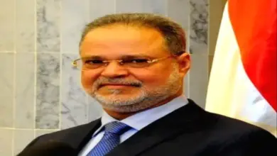معلومات رسمية وحساسة | (جواسيس بلا رخصة).. المخلافي يفضح تسريب مسؤولين يمنيين أسرار الدولة للدبلوماسيين الأجانب