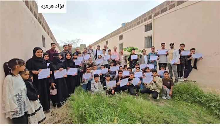 معهد كلية عدن بالشعيب يكرم خريجي دورات اللغة الإنجليزية ويؤكد على أهمية المهارات اللغوية