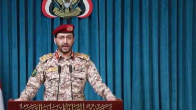 المشهد اليمني - مليشيا الحوثي تتبنى الهجمات على مواقع عسكرية في مأرب وحضرموت