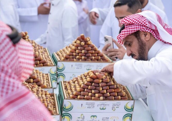 من المزرعة إلى السوق.. منظومة متكاملة لتسويق تمور القصيم