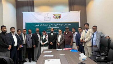 مناقشة اعتماد حزمة مشاريع خدمية وتنموية في ختام ورشة تطوير البنية التحتية