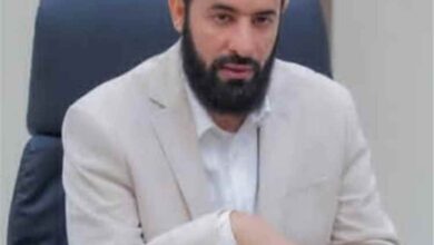منتسبو جامعة أبين يناشدون محافظ المحافظة: ادعموا الأستاذ قبل أن تخلو القاعات من أساتذتها