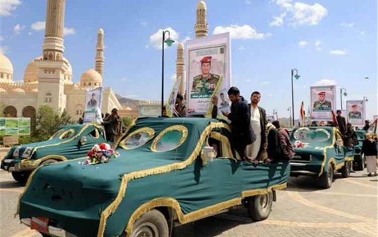 المشهد اليمني - منصة استخباراتية: مصرع 30 قياديا ميدانيا حوثيا بنيران القوات الحكومية