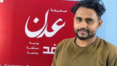 مواطن في عدن يشكو تعدّي جاره على حرم منزله ويناشد الجهات المختصة التدخل
