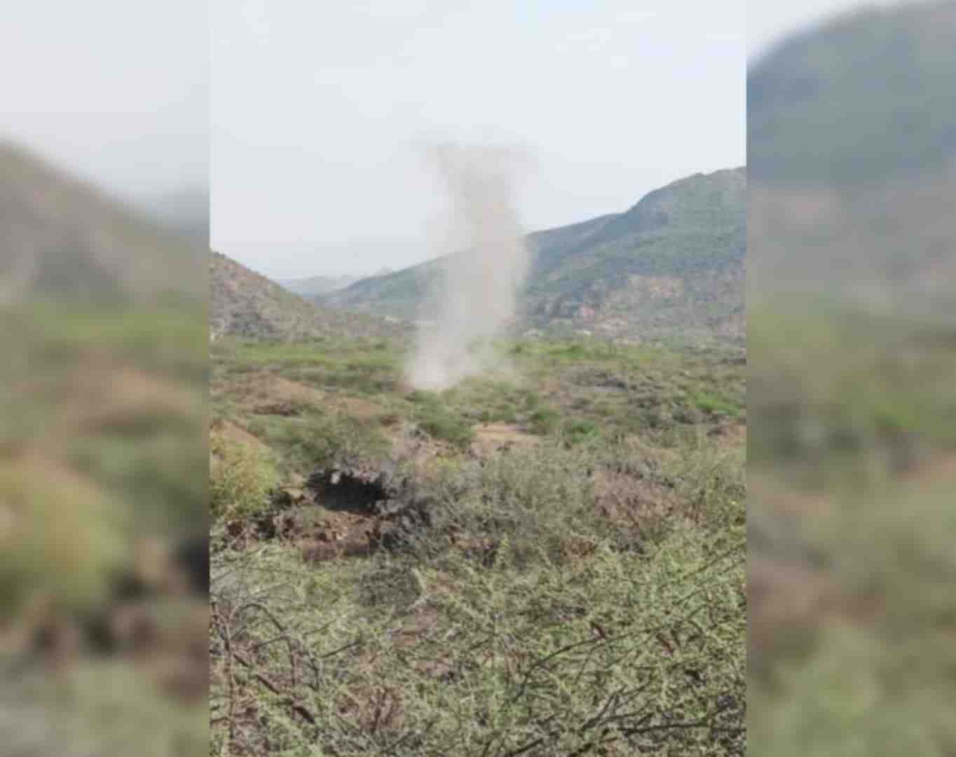 ميليشيا الحوثي تقصف مواقع حكومية وقرى سكنية في مقبنة غربي تعز
