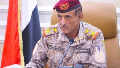 نائب رئيس هيئة الأركان ينفي تصريحًا منسوبًا إليه ويحذر من أخبار تستهدف شق الصف الوطني