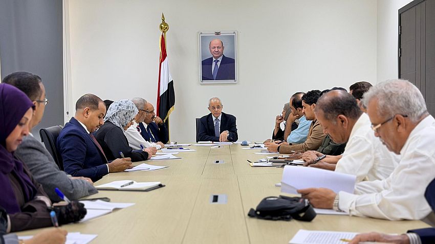 نائب وزير الخارجية يبحث مع اللجنة الوطنية للجوء تداعيات تدفقات الهجرة وآليات تعزيز الاستجابة الوطنية