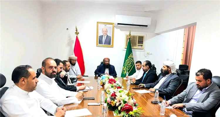 وزير الأوقاف والإرشاد يترأس اجتماع اللجنة الإشرافية العليا لموسم حج 1448هـ