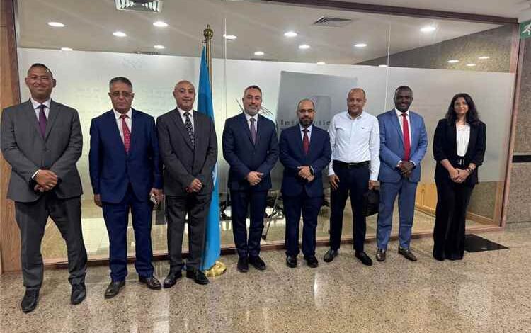 وزير الاتصالات يبحث في القاهرة مع المدير الإقليمي للاتحاد الدولي للاتصالات (ITU) تعزيز التعاون المشترك