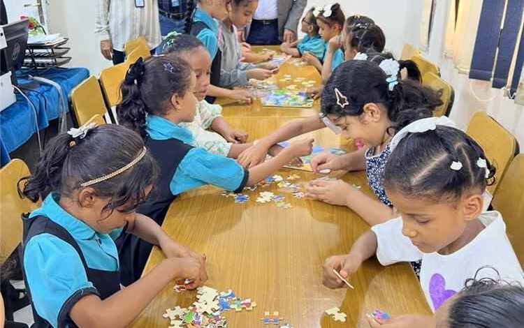 وزير التربية العبادي يدشن العام الدراسي بمدارس مسلم هاندز بعدن ويتفقد أوضاع التلاميذ اليتامى فيها