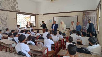 وزير التربية وعشيش يتفقدان انطلاق العام الدراسي الجديد في مدارس عدن