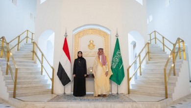 وزير الخارجية يستقبل نظيرته اليمنية ويؤكد موقف المملكة الثابت في دعم أمن واستقرار اليمن