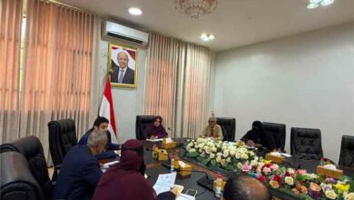وزير الدولة لشؤون المرأة تلتقي وفداً من الأمانة العامة لمجلس الوزراء لمناقشة أولويات الحكومة للعام 2026