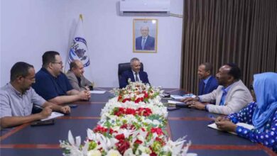 وزير الشؤون الاجتماعية والعمل يبحث مع برنامج الأغذية العالمي تعزيز الشراكة وتنسيق التدخلات