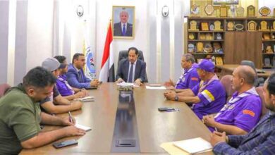 وزير الشباب والرياضة يلتقي مفوضي كشافة عدن وسيئون ويشيد بجهودهما