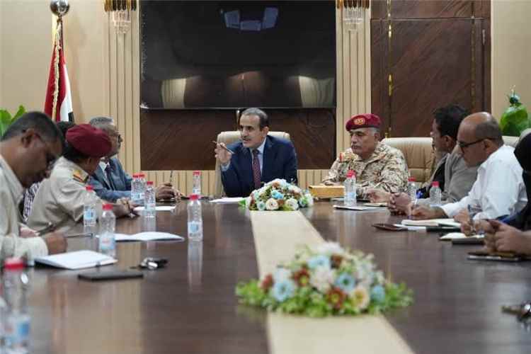 وزير الصحة يوجّه برفع الجاهزية وتفعيل غرفة العمليات المركزية لمواجهة الطوارئ والأزمات