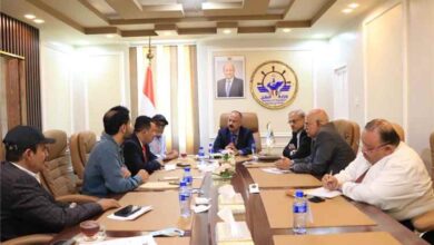 وزير النقل يترأس اجتماعاً لمناقشة أوضاع ميناء الوديعة البري