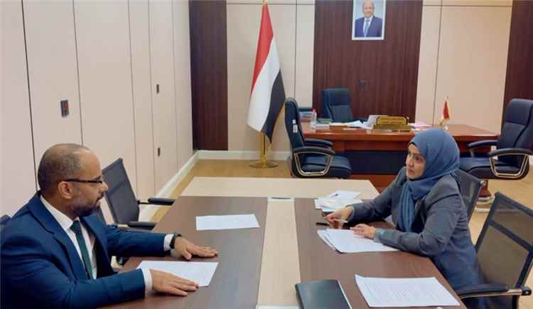 وزيرا الشؤون القانونية والاتصالات يبحثان تحديث تشريعات قطاع الاتصالات وتعزيز التنسيق المشترك