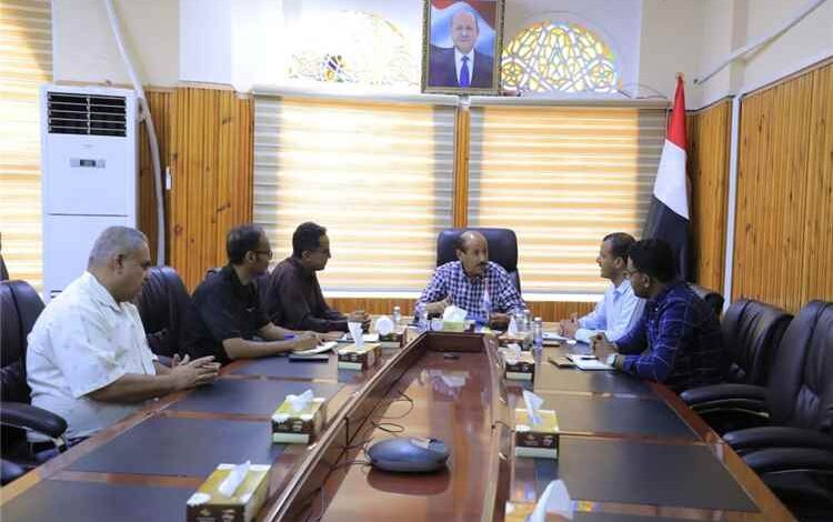 وكيل وادي حضرموت يطلع على تحضيرات تنفيذ مشروع سبل العيش بمديريتي تريم والقطن