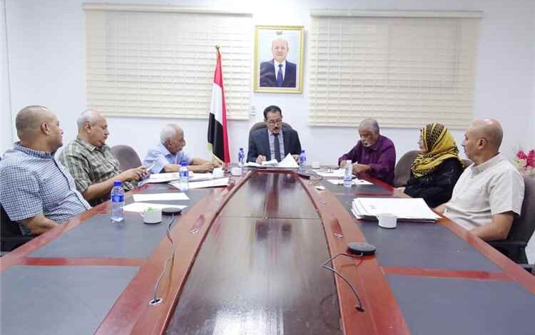 وكيل وزارة الصناعة والتجارة يترأس اجتماع لجنة إجازة المحاسبين القانونيين لمراجعة ملفات المتقدمين واستكمال ترتيبات الامتحانات