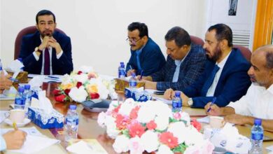 وكيل وزارة النفط والمعادن يستقبل فريق الأمانة العامة لمجلس الوزراء لمتابعة تنفيذ قرارات وبرامج الحكومة