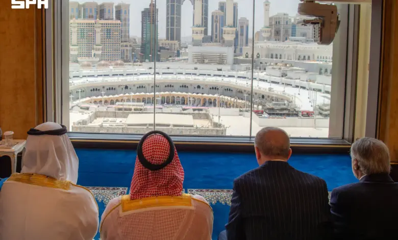 "يحسبون كل صيحة عليهم".. تغريدة مسؤول إيراني عن اتفاق مكة تشعل ردودًا سعودية وتركية نارية