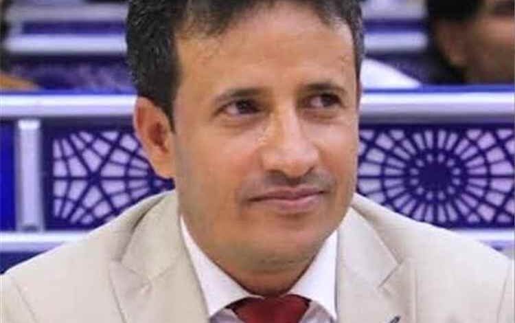 يحيى الأحمدي: تراكم الفشل في معركة استعادة الدولة أضاع الفرص وتسبب في تراجع ثقة اليمنيين
