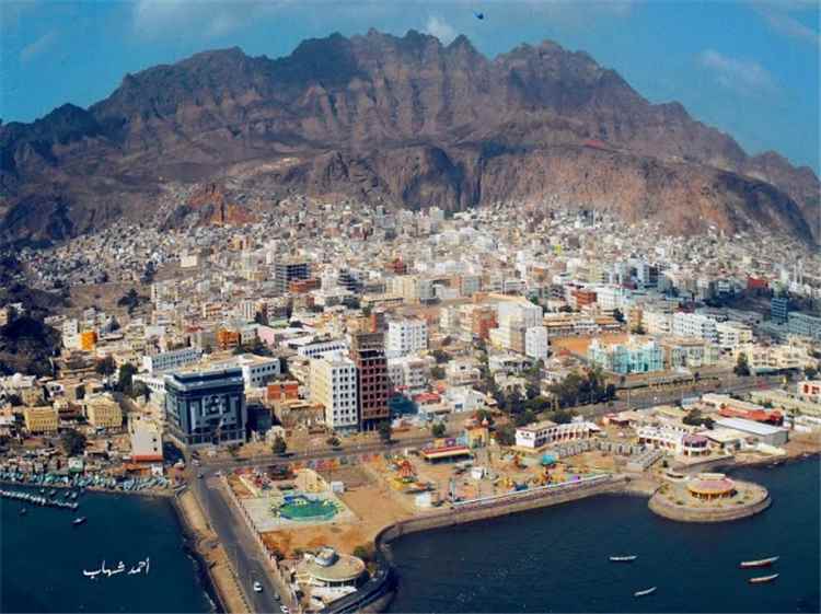 11 ألف أسطوانة .. كشف توزيع اسطوانات غاز الطبخ المنزلي في مديريات عدن اليوم الأربعاء
