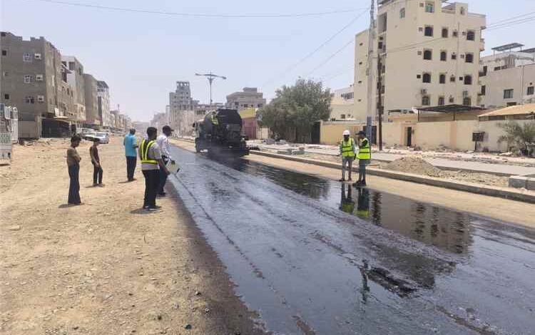 بدء أعمال سفلتة طريق جولة البيرق – شرطة كابوتا بطول 1200متر