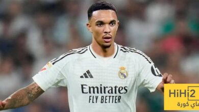 أسوأ لاعب وسط منذ جرافيسين .. أقسى انتقاد لأرنولد