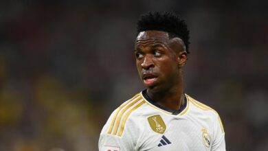 ماذا يقول الجمهور الاسباني على مستويات فينيسيوس جونيور الأخيرة مع ريال مدريد؟